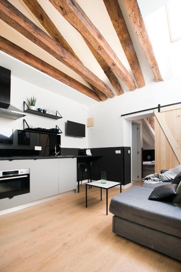 Redondilla Apartment มาดริด ภายนอก รูปภาพ