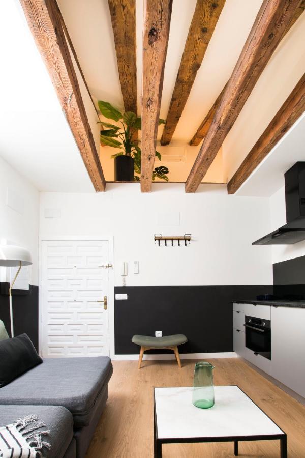 Redondilla Apartment มาดริด ภายนอก รูปภาพ