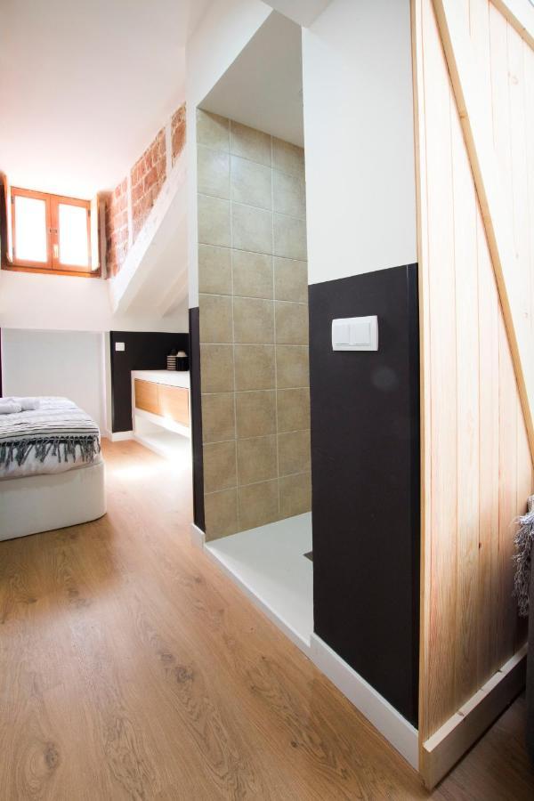 Redondilla Apartment มาดริด ภายนอก รูปภาพ