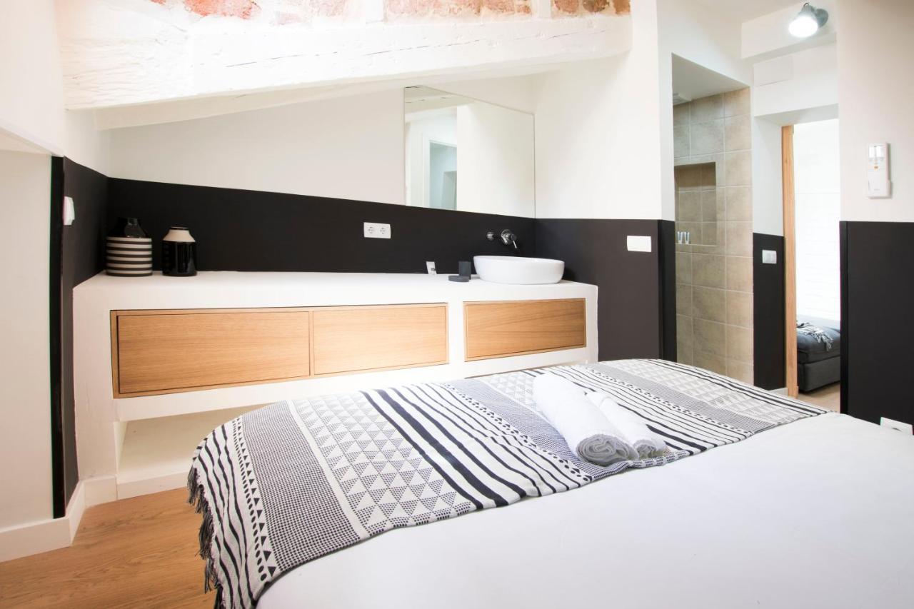 Redondilla Apartment มาดริด ภายนอก รูปภาพ