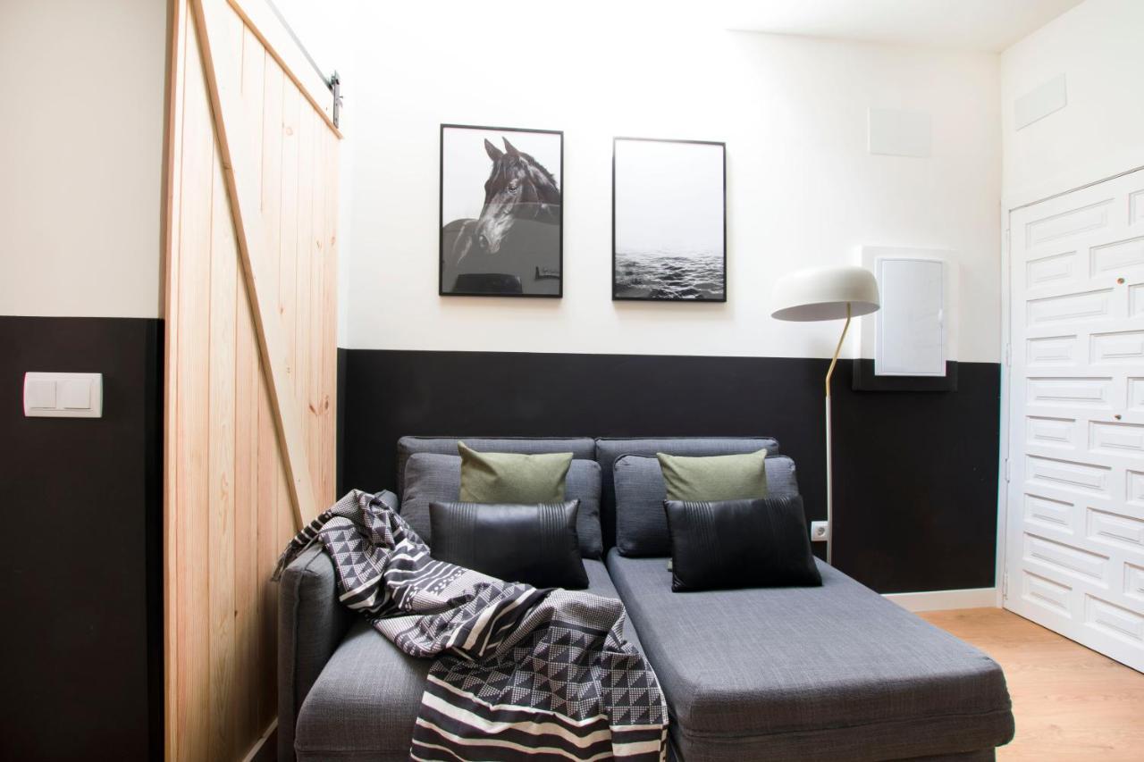 Redondilla Apartment มาดริด ภายนอก รูปภาพ
