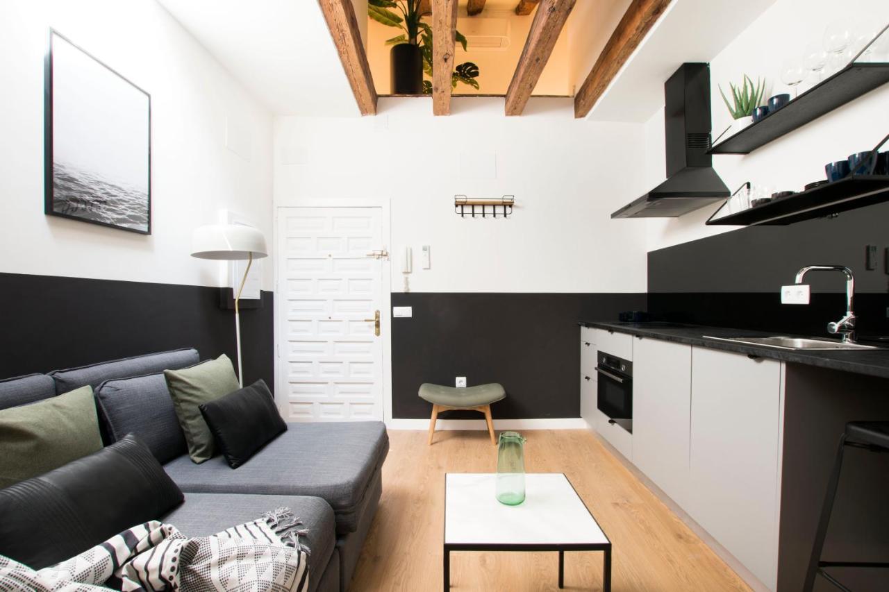 Redondilla Apartment มาดริด ภายนอก รูปภาพ